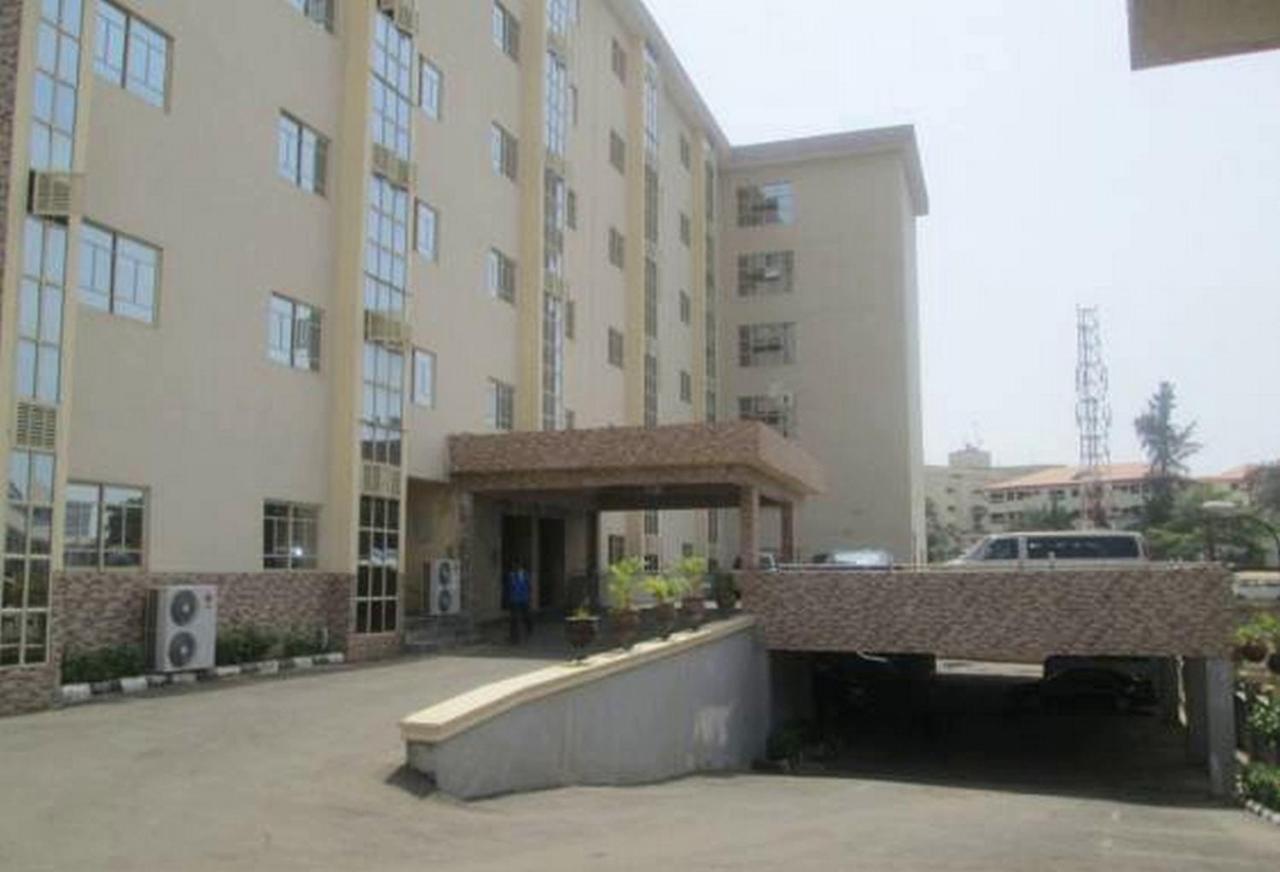 Room In Lodge - Ayalla Hotels And Suites Abuja Exterior photo